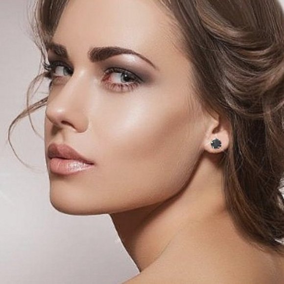 New Beatiful Black Diamond Stud Earring - Picture 1 of 4